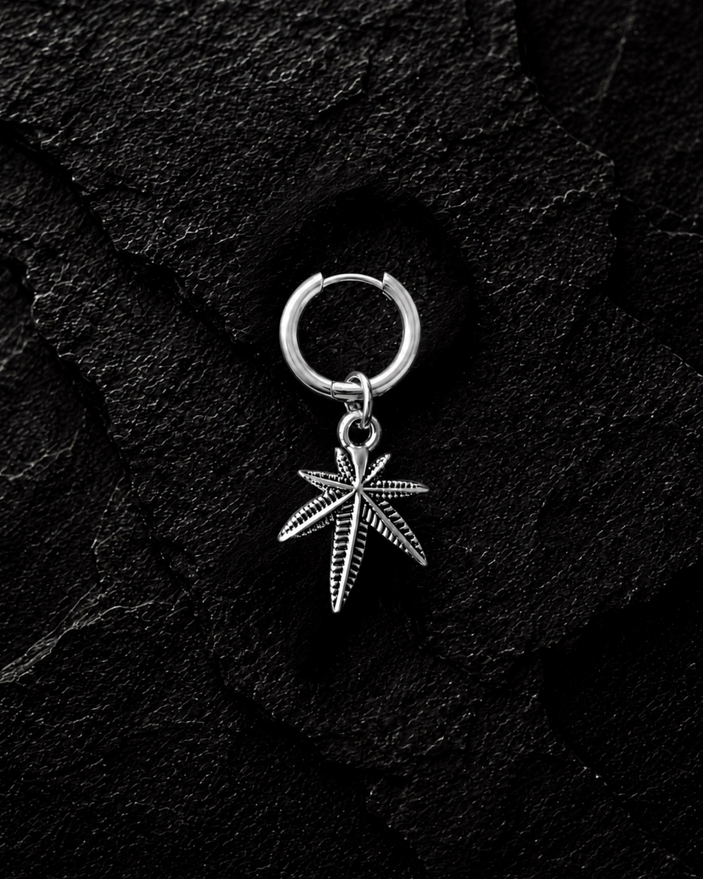 Kaze Leaf Earring