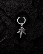 Kaze Leaf Earring