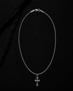 Crest Cross Chain