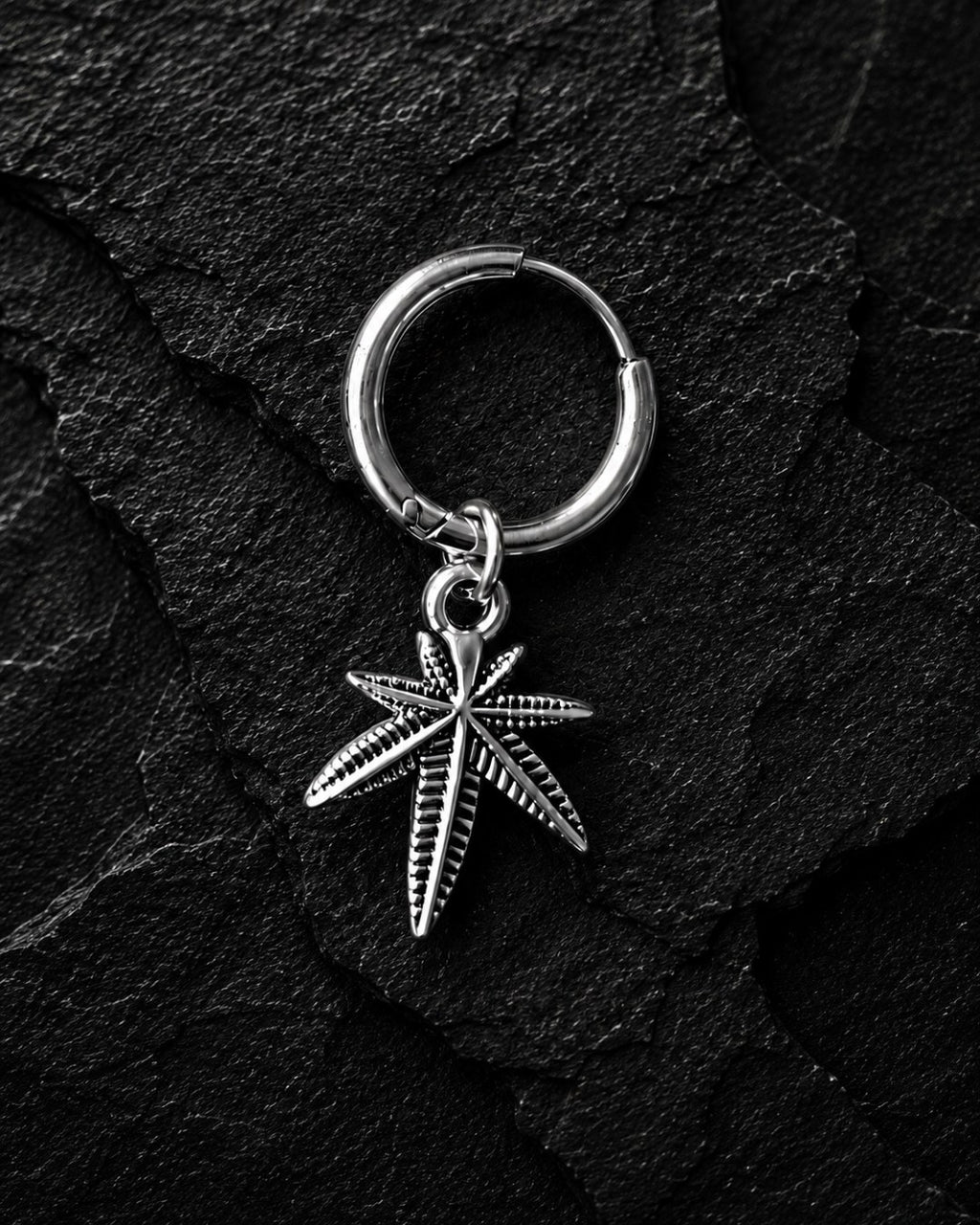 Kaze Leaf Earring