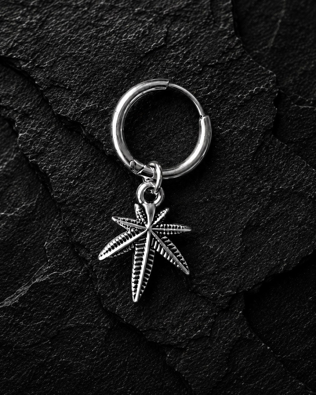 Kaze Leaf Earring